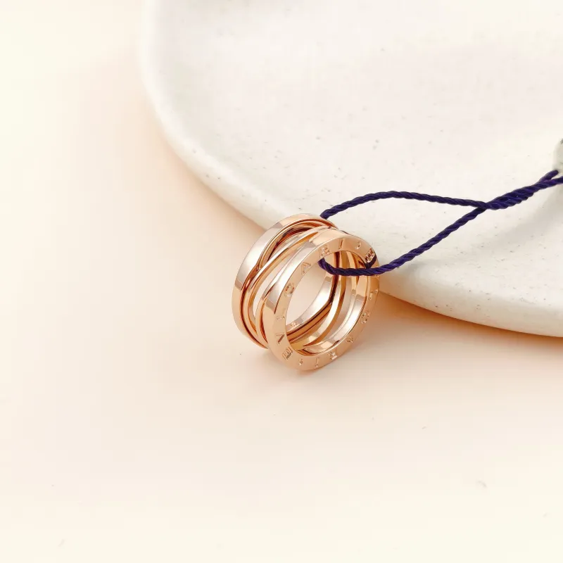 Bvlgari Ring B.zero1Collection Ring Rose Gold 18KR ose Gold One Size 52 — cover view 2 of 10