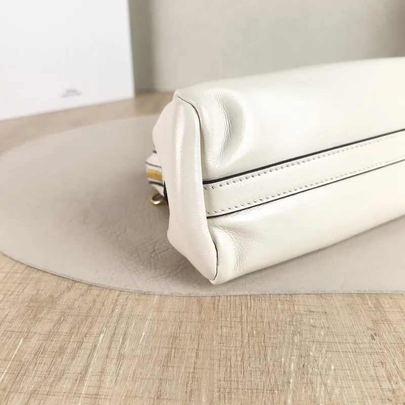 Miumiu Shoulder Bag Caprice White Calfskin One Size 24 × 8.5 × 14 cm — detail view 11 of 11