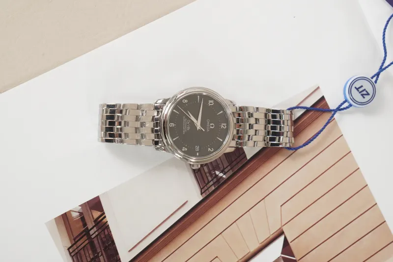 OMEGA Watch 35㎜ — detail view 5 of 11