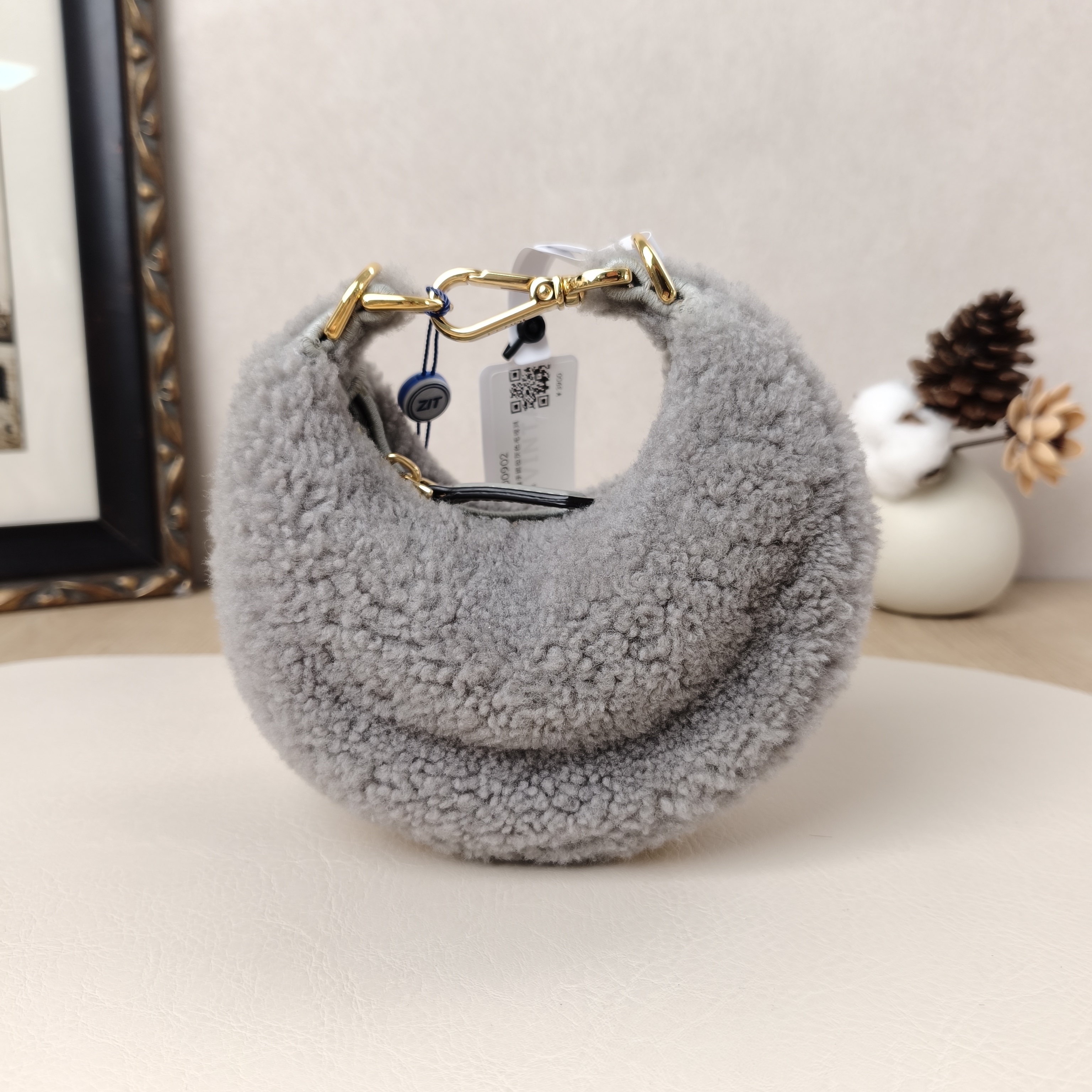 FENDI Top Handle Bag Grey 15 × 7 × 13 cm — cover view 6 of 9