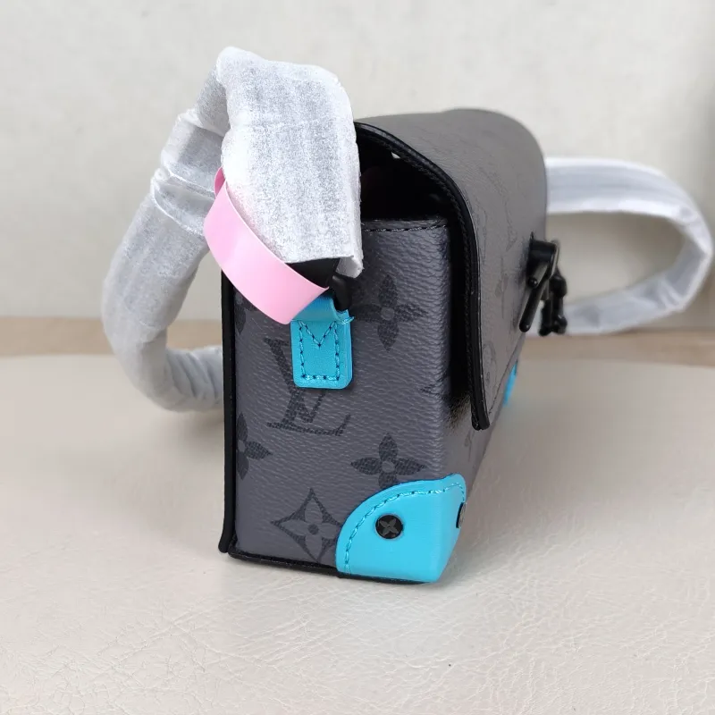 Louis Vuitton Crossbody Bag Steamer Box Grey · Blue PVC · Calfskin Mini 18 × 6.5 × 11 cm — detail view 3 of 13