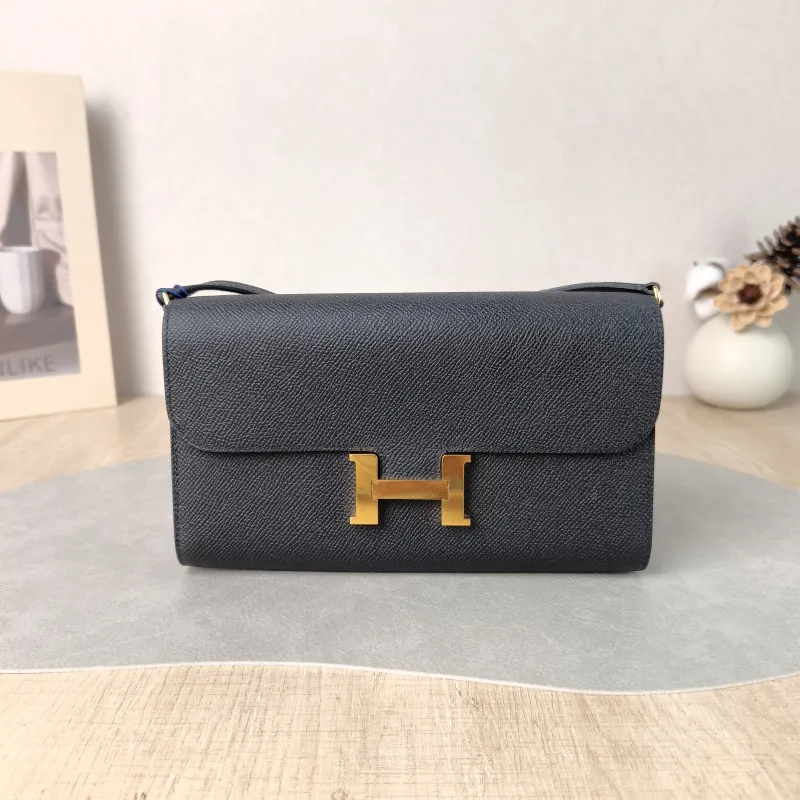 Hermès Crossbody Bag Constance To Go woc Gold-Tone Hardware Black Epsom Embossed Calfskin One Size 21 × 2 × 13 cm W
