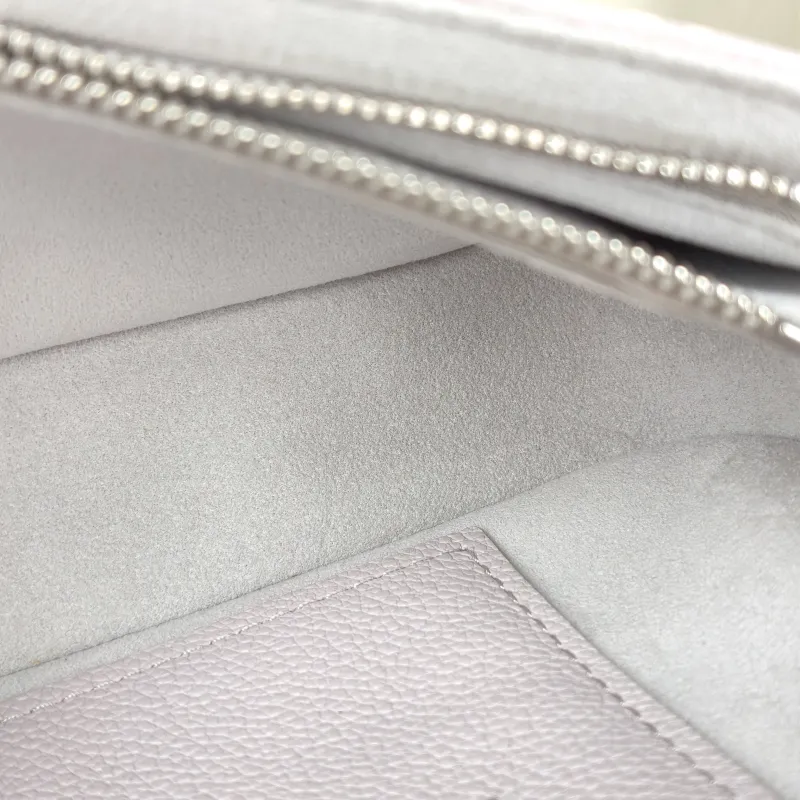 Louis Vuitton Crossbody Bag IVY Grey · White Monogram Empreinte Embossed Calfskin Small 23.5 × 4.3 × 12 cm — detail view 5 of 11