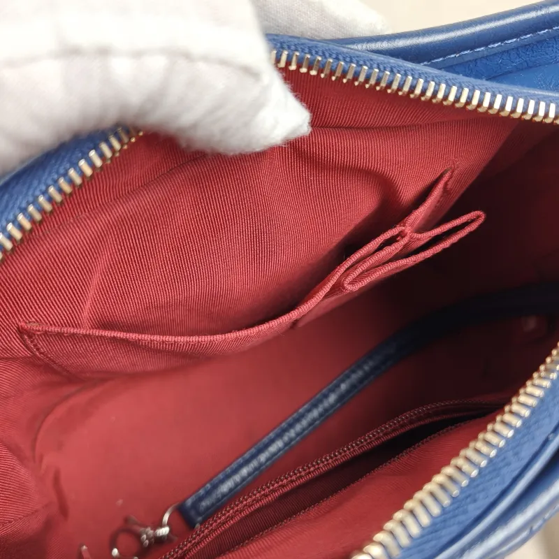 Chanel Crossbody Bag Gabrielle Gabrielle Bag Blue Calfskin Small20 × 8 × 15 cm — detail view 9 of 16