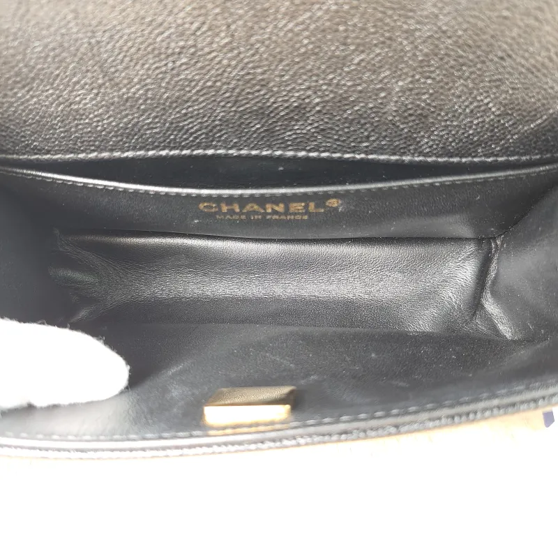 Chanel Crossbody Bagv leboy Black Grained Calfskin Small20.5 × 8.5 × 12 cm — detail view 8 of 13