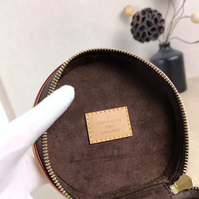 Louis Vuitton Crossbody Bag Cannes Monogram PVC nano 14 × 12 × 14.5 cm — detail view 8 of 15