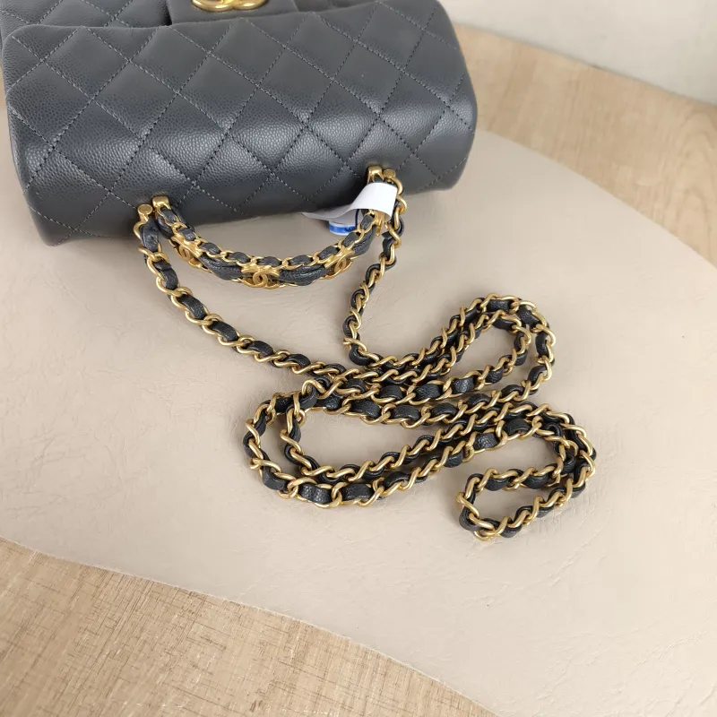 Chanel Crossbody Bag 25b mini Grey Grained Calfskin One Size 20 × 6 × 12 cm — detail view 4 of 14