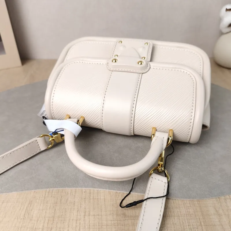 Louis Vuitton Crossbody Bag Hide and Seek Messenger Bag White Epi Embossed Calfskin 21 × 8 × 15 cm — detail view 1 of 11