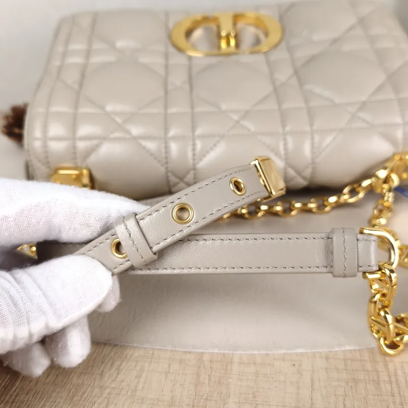 DIOR Crossbody Bag Caro Chain Bag Beige Calfskin Medium 25.5 × 9 × 15.5 cm — detail view 2 of 15