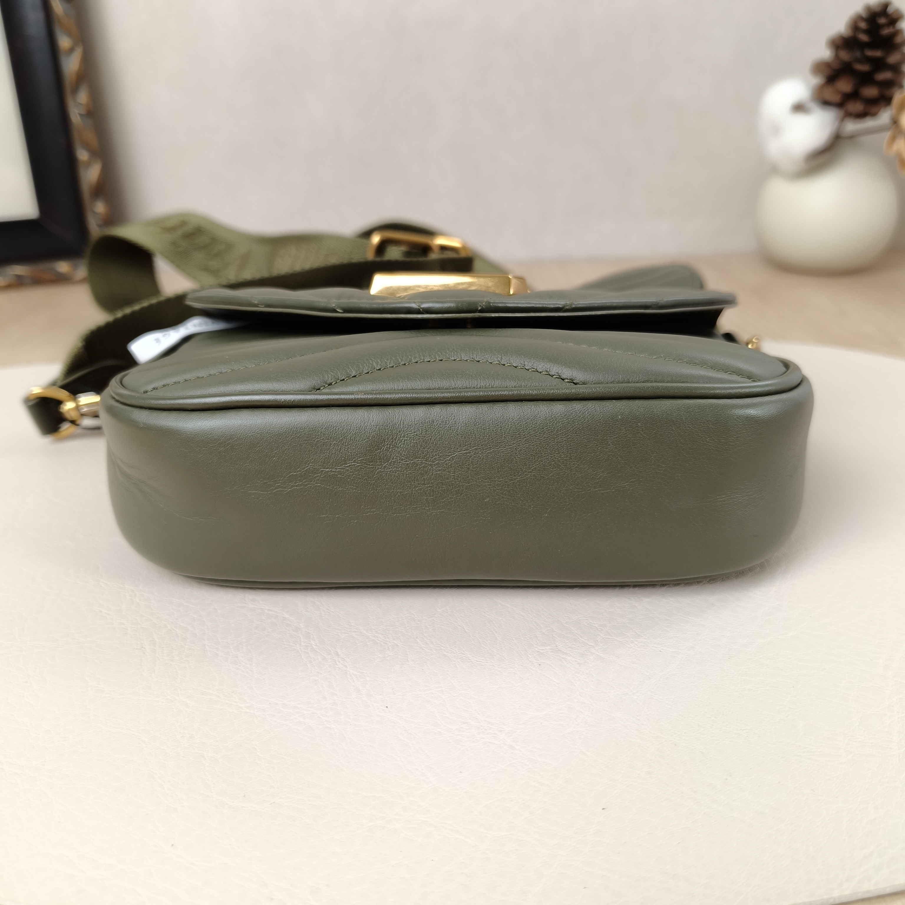 Louis Vuitton Crossbody Bag New Wave Multi Pochette Calfskinmini19 × 5 × 14 cm — cover view 10 of 10