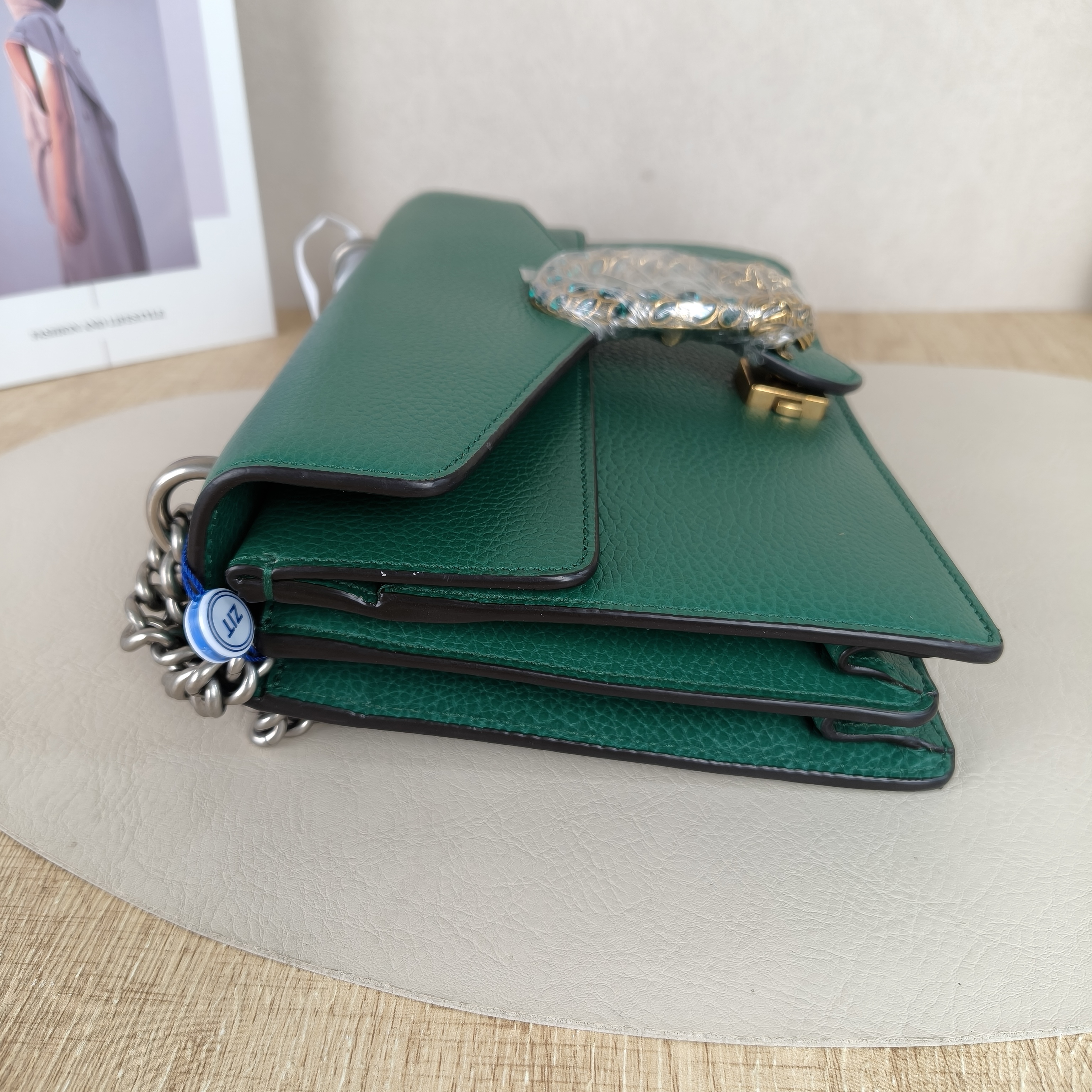 GUCCI Shoulder Bag Dionysus Green Calfskin Medium28 × 9 × 17 cm — cover view 2 of 10