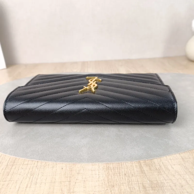 SAINT LAURENT Crossbody Bag CASSANDRE ENVELOPE Black Calfskin One Size22.5 × 4 × 14 cm — detail view 11 of 11