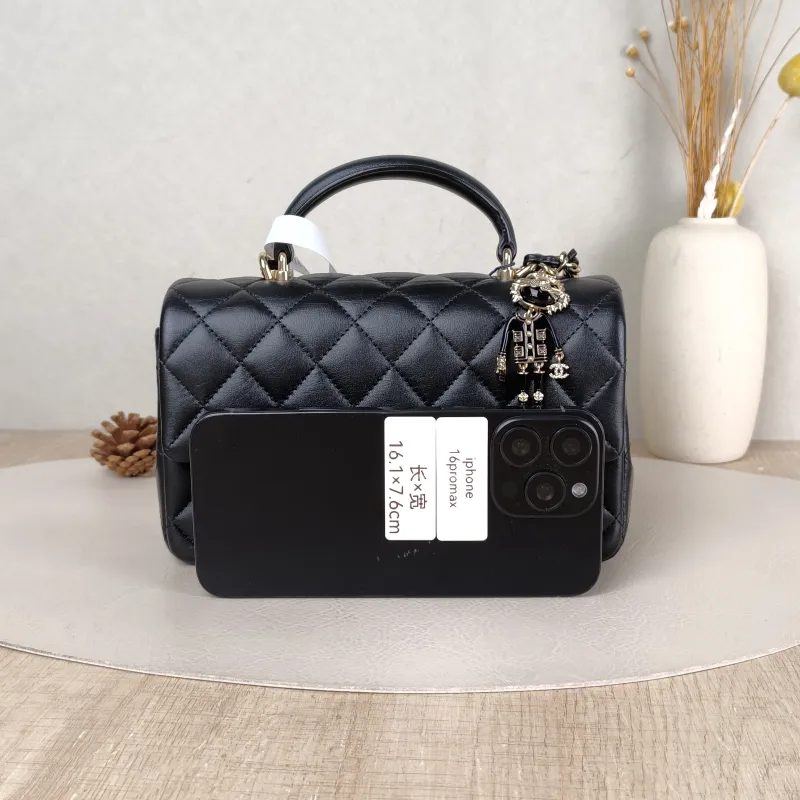 Chanel Crossbody Bag cf mini Edition Black Lambskin mini 20 × 6 × 12 cm — cover view 2 of 5