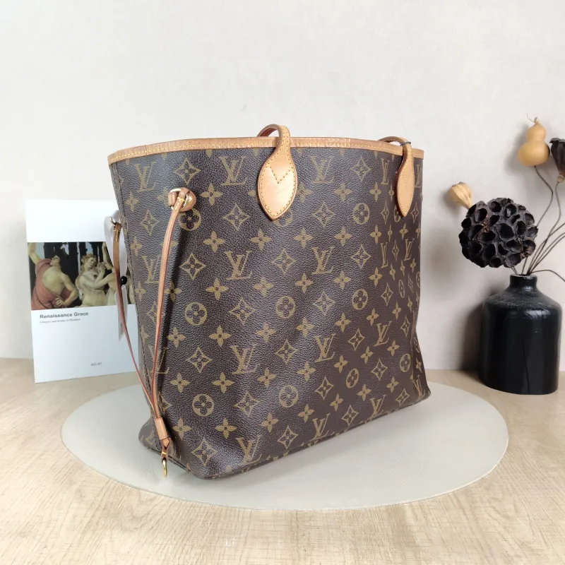 Louis Vuitton Shoulder Bag Neverfull Monogram PVC Medium31 × 14 × 28 cm — cover view 4 of 5