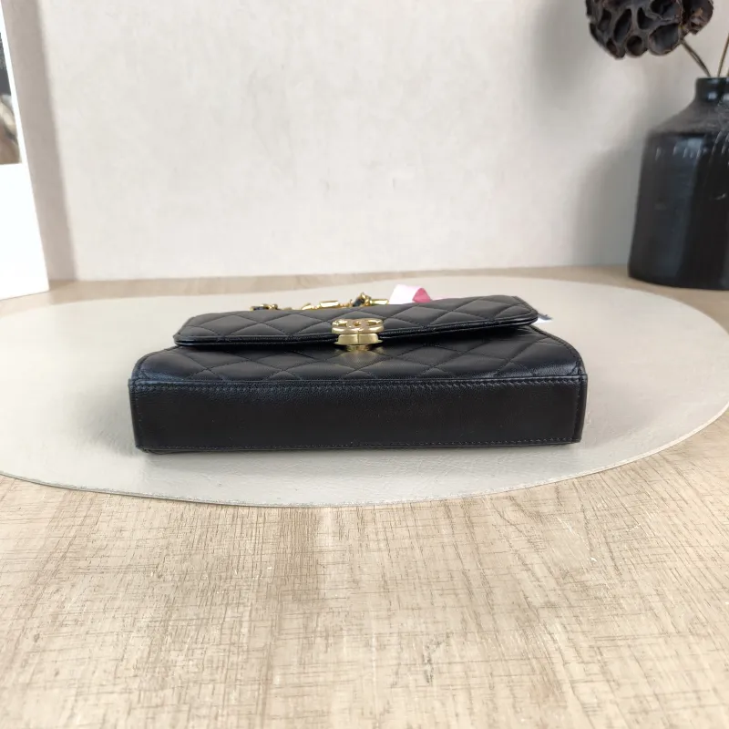 Chanel Crossbody Bag kelly Black Lambskin One Size 18.5 × 4.5 × 10 cm — cover view 3 of 6