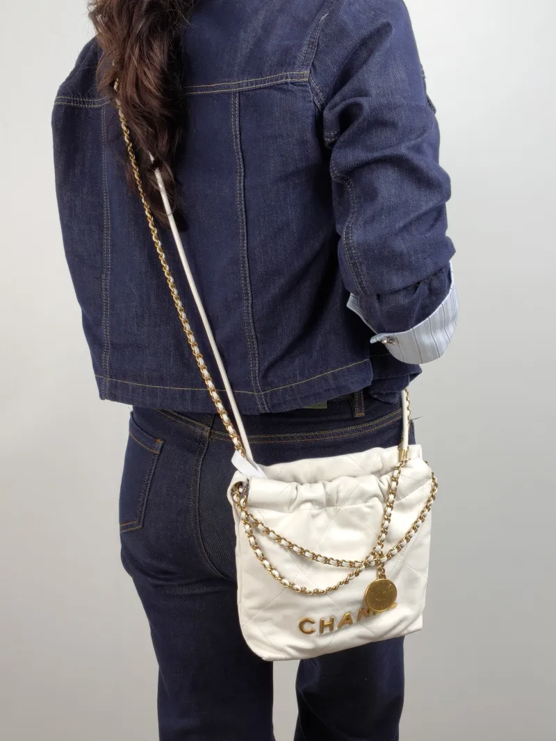 Chanel Shoulder Bag 22Bag White CC alfskin Mini 20 × 6 × 19 cm — on-model view 2 of 2