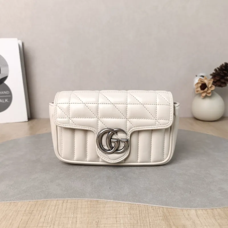 GUCCI Crossbody Bag GG Marmont Mini Marmont Mini White Calfskin Mini 16.5 × 4.5 × 9.5 cm