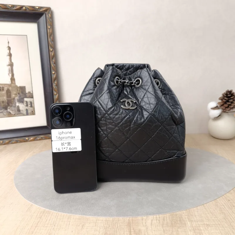 Chanel Backpack Gabrielle Backpack Black CC alfskin22.5 × 10.5 × 23 cm — cover view 5 of 6