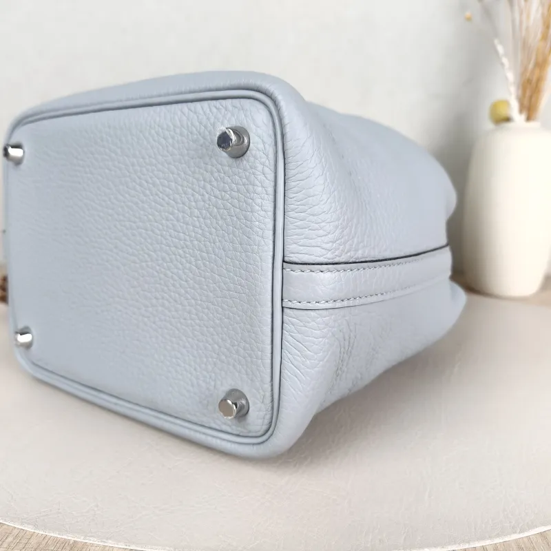 Hermès Top Handle Bag Picotin Lock 18 18 8U TC Calfskin Small18 × 13 × 18 cm — detail view 3 of 13