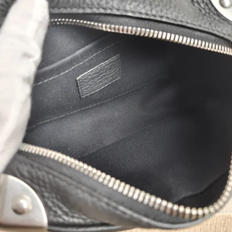 Louis Vuitton Crossbody Bag SOFT TRUNK Box Calfskin Mini 18.5 × 8 × 13 cm — detail view 3 of 10