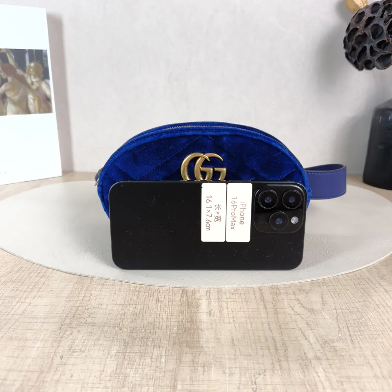 GUCCI Belt Bag GG Marmont Marmont Belt Bag Blue Velvet 19 × 5 × 11.5 cm — cover view 4 of 6
