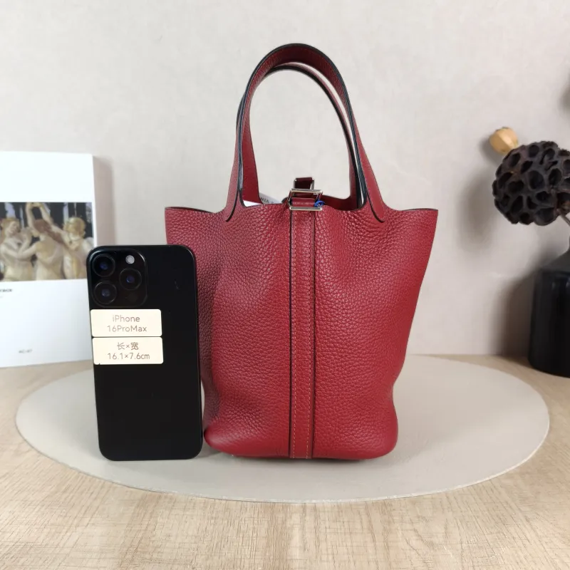 Hermès Top Handle Bag Picotin Lock 18 18 K1 TC Calfskin Small 18 × 13 × 18 cm A — cover view 5 of 5