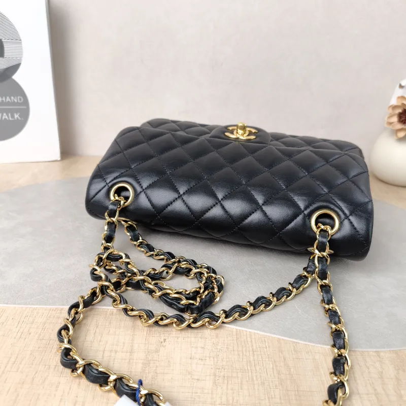 Chanel Crossbody Bag Classic Flap CF Black Lambskin Small23 × 6 × 14.5 cm — detail view 11 of 11