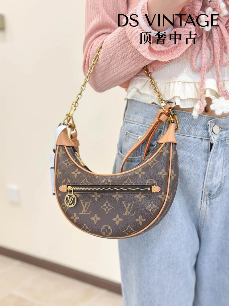 Louis Vuitton Crossbody Bag Loop Monogram PVC Small23 × 6 × 13 cm — on-model view 3 of 3