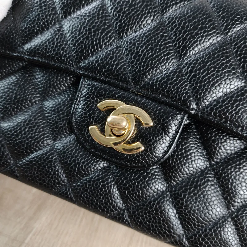 Chanel Crossbody Bag Classic Flap CF Black Grained Calfskin Small 23 × 6 × 14.5 cm 30 Conditioned — detail view 8 of 12