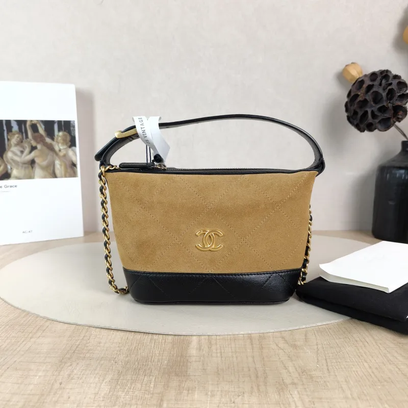 Chanel Crossbody Bag hobo Black Brown Suede Calfskin One Size 15.5 × 6 × 13 cm — cover view 6 of 6