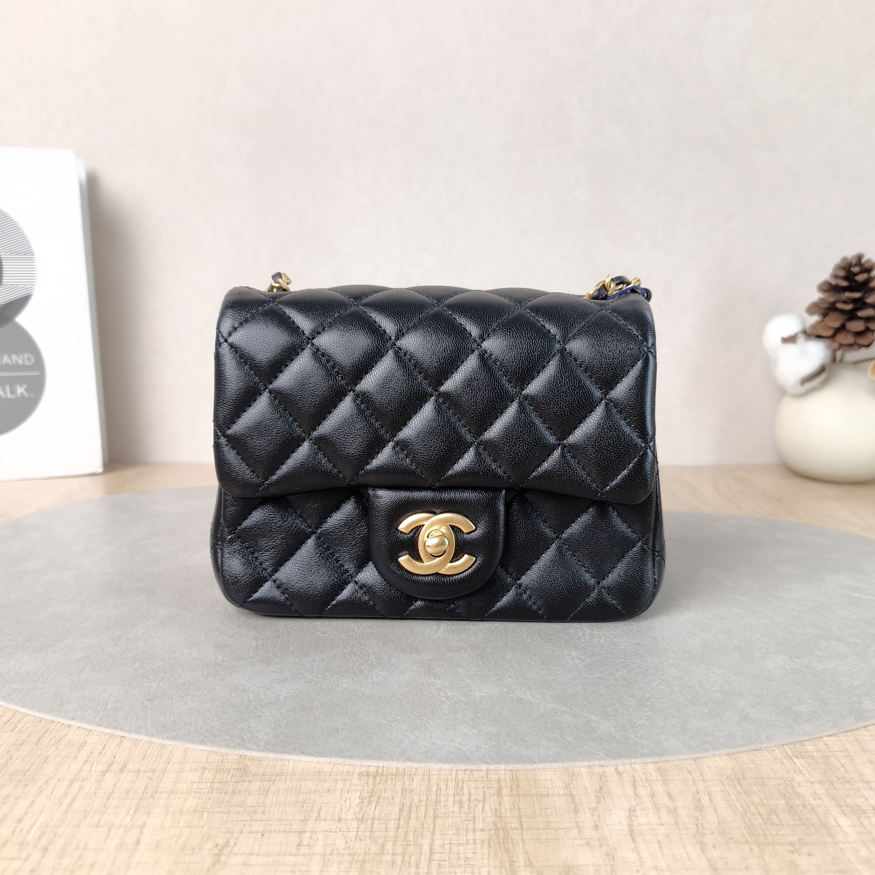 Chanel Crossbody Bag Classic Flap Mini CF Mini Black SL ambskinmini17 × 8 × 13.5 cm