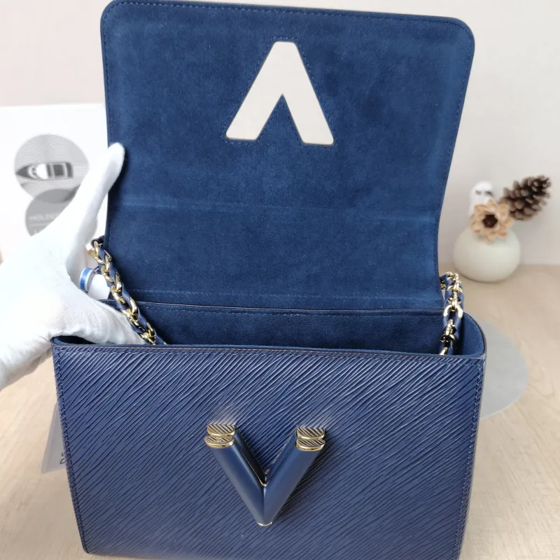 Louis Vuitton Crossbody Bag Twist Blue Calfskin Medium 23 × 9.5 × 17 cm — detail view 14 of 14