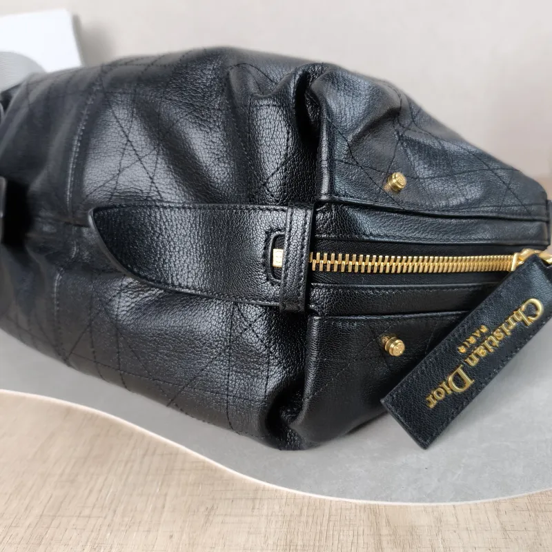 DIOR Shoulder Bag D-Journey Shoulder Bag Hobo Black Calfskin Medium 33 × 15 × 16 cm — detail view 9 of 10
