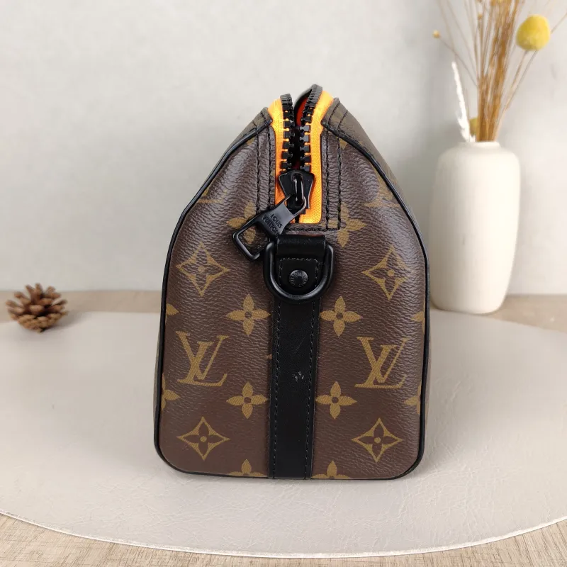 Louis Vuitton Crossbody Bag City Keepall Monogram PVC Medium27 × 13 × 17 cm — detail view 11 of 12