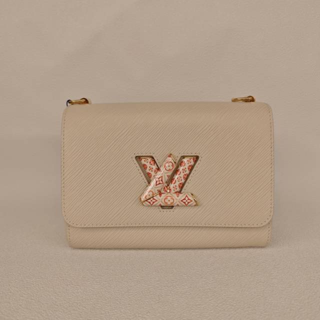 Louis Vuitton Crossbody Bag Twist White Epi Embossed Calfskin Pink 23 × 9.5 × 17 cm