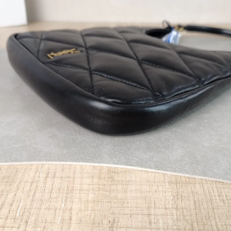 SAINT LAURENT Shoulder Bag Black Lambskin One Size 20 × 3 × 21 cm — detail view 2 of 13