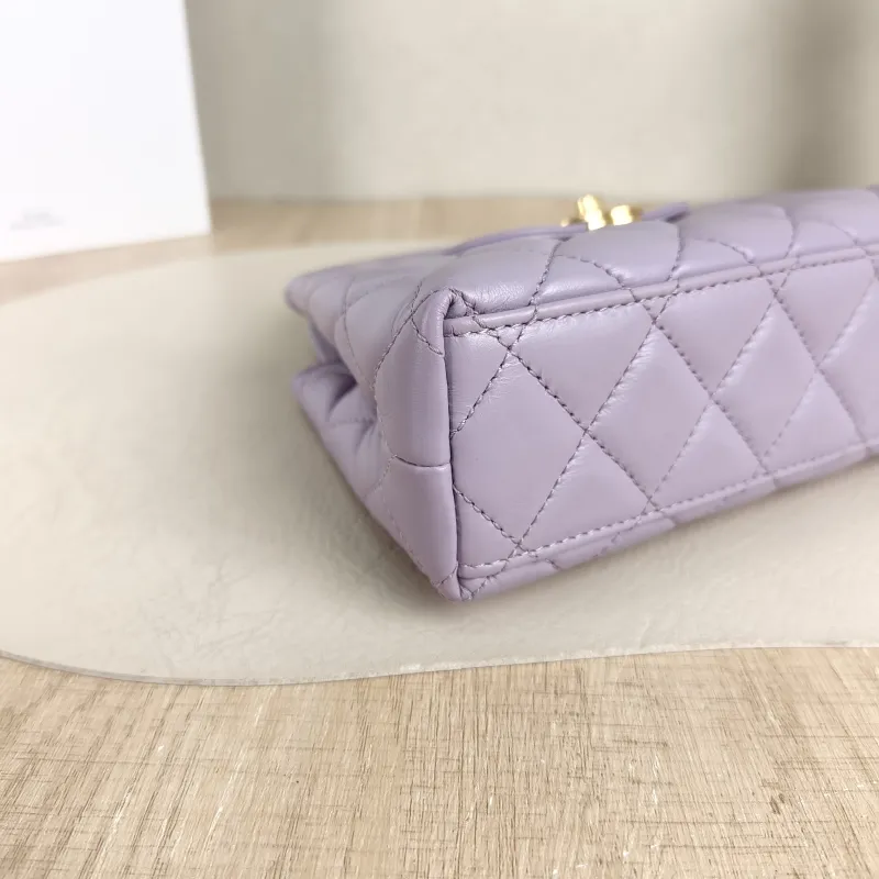 Chanel Crossbody Bag Kelly Waxed Leathermini19 × 7 × 13 cm — detail view 2 of 11