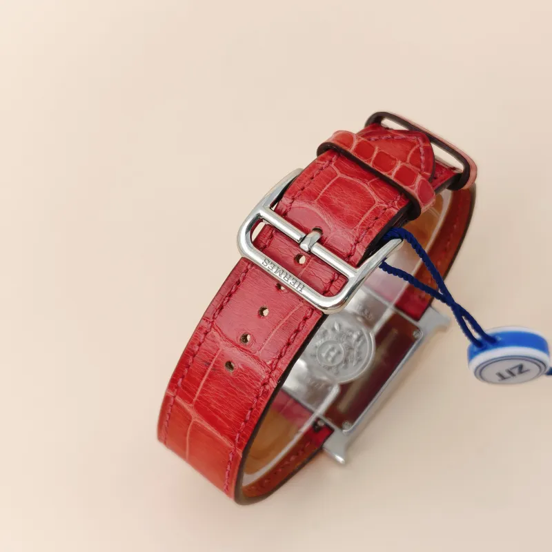 Hermès Watchh Collection Watch One Size26*36 — cover view 4 of 12