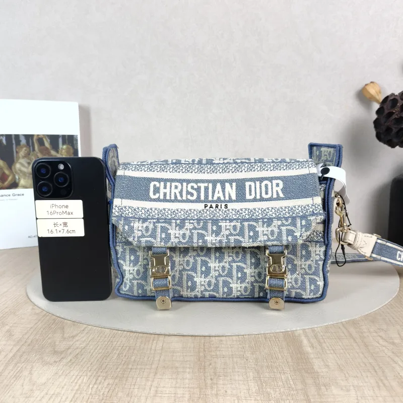 DIOR Crossbody Bag camp Messenger Bag Canvas Small23 × 8 × 15 cm — cover view 3 of 5