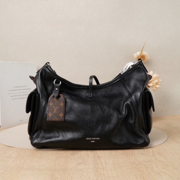Louis Vuitton Bag CarryallCargoVibe 33.5*15*23
