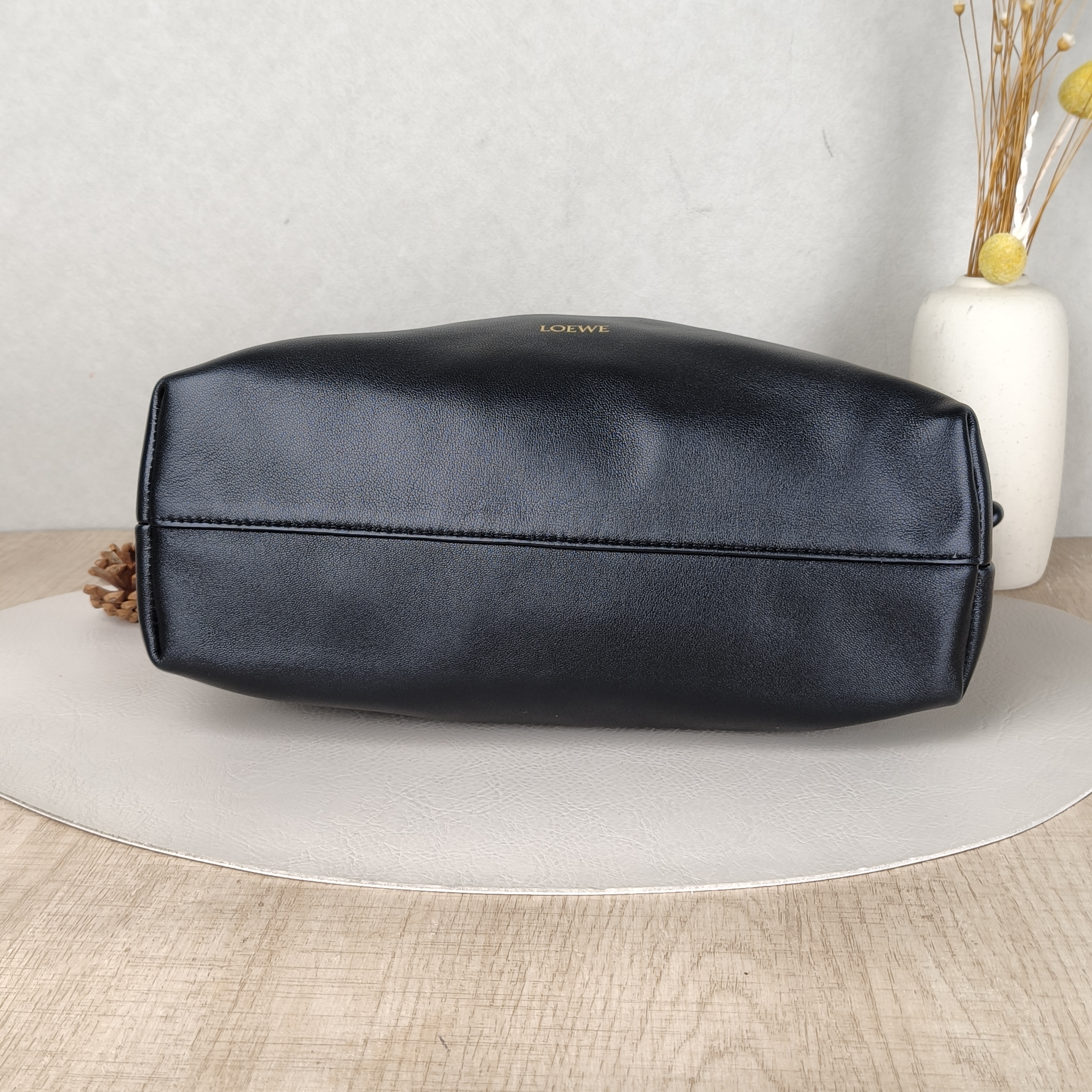 LOEWE Crossbody Bag Flamenco Black Lambskin Medium30 × 10.5 × 20 cm — cover view 4 of 5