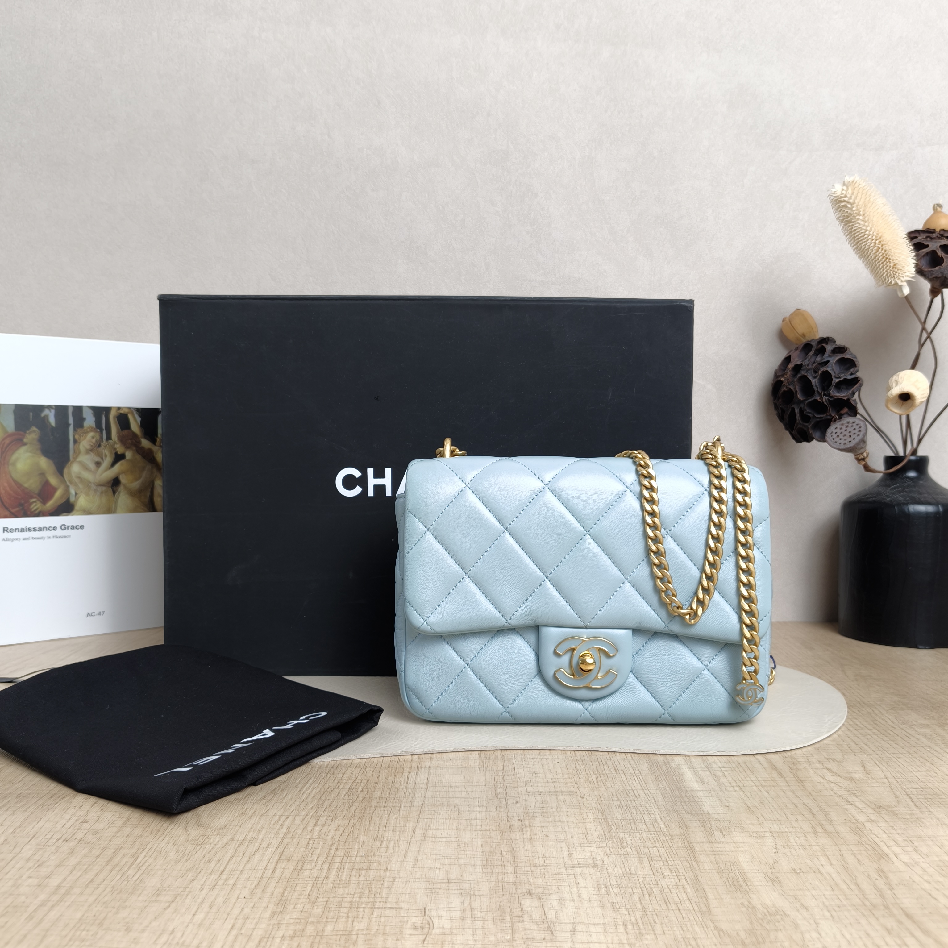 Chanel Crossbody Bag Classic Flap Large Mini CF Mini Blue Lambskin mini20 × 6 × 12 cm — cover view 5 of 6