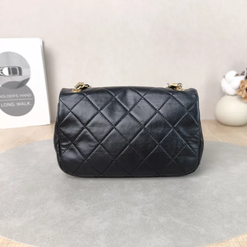Chanel Crossbody Bag Pearl cf Collection Crossbody Bag Black Calfskin One Size 20 × 5 × 12 cm 30 — cover view 5 of 6