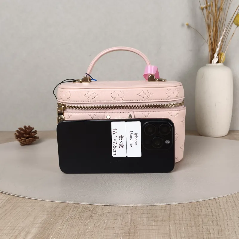 Louis Vuitton Shoulder Bag VANITY POUCH Cosmetic Bag Pink Calfskin One Size 19 × 6.5 × 11.5 cm — cover view 4 of 5