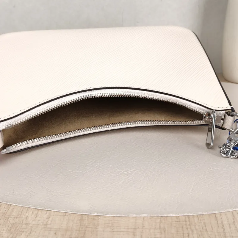 Louis Vuitton Crossbody Bag MARELLE White Epi Embossed Calfskin Small 25 × 8 × 15 cm — detail view 8 of 16