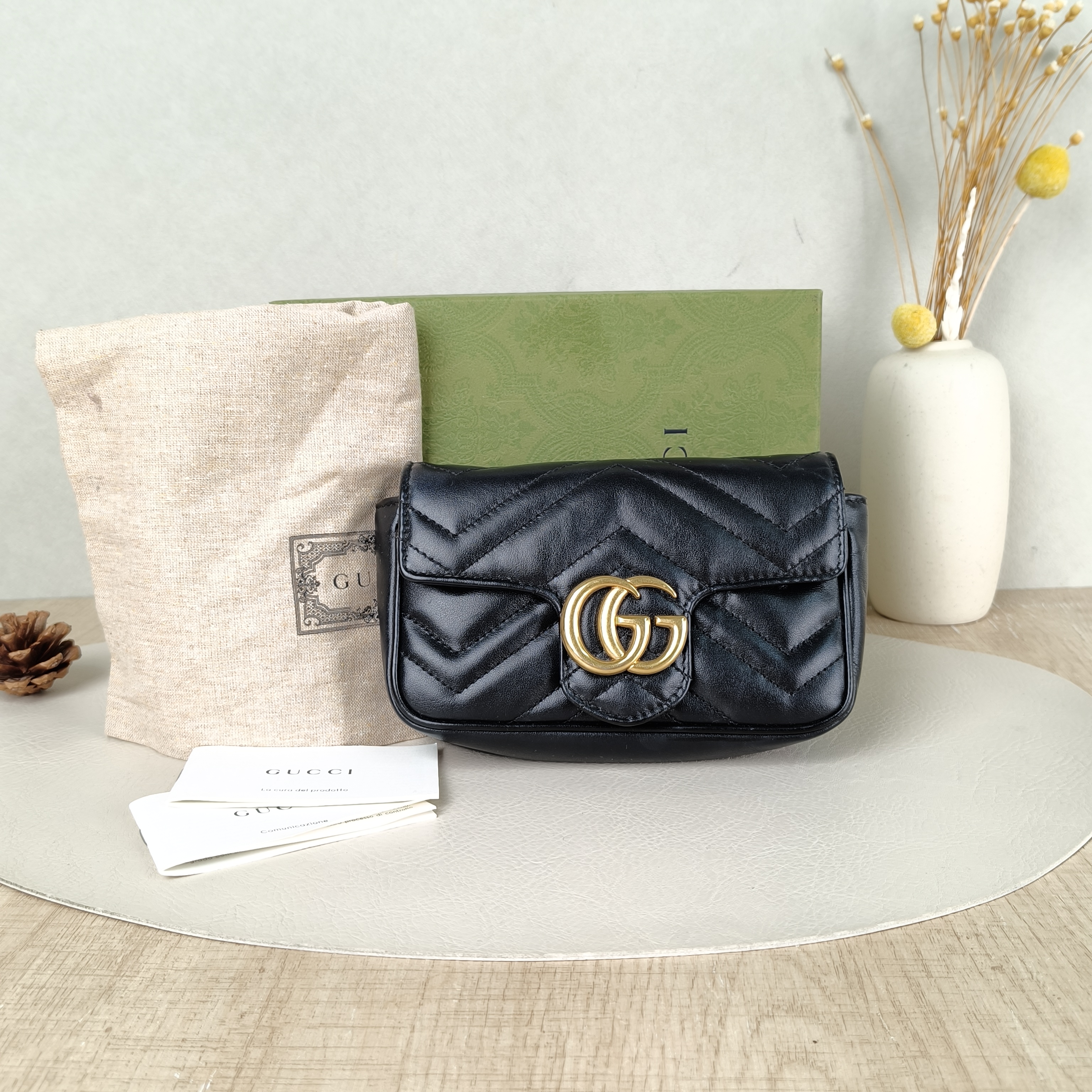GUCCI Crossbody Bag GG Marmont Mini Marmont Mini Black Calfskinmini16.5 × 4.5 × 9.5 cm — cover view 5 of 6
