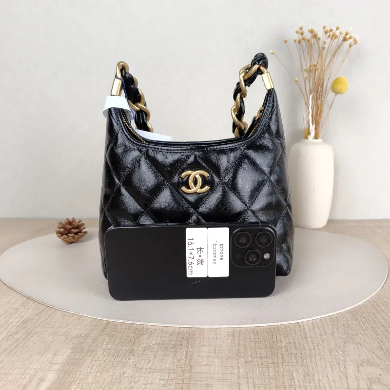 Chanel Shoulder Bag Hobo Black Lambskin Small 22.5 × 8.5 × 19.5 cm — cover view 6 of 6