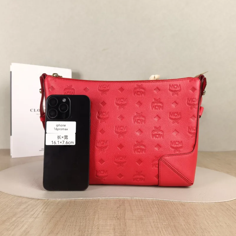 MCM Crossbody Bag Crossbody Bag Red Calfskin One Size24 × 4.5 × 19 cm — cover view 5 of 5
