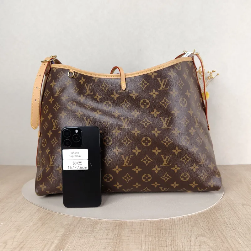 Louis Vuitton Crossbody Bag Carryall Monogram PVC Medium 39 × 15 × 30 cm — cover view 4 of 5