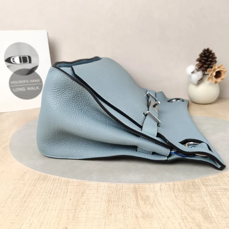 Hermès Shoulder Bag Jypsiere 34J7 Togo Calfskin Large34 × 15 × 26 cm — detail view 11 of 18